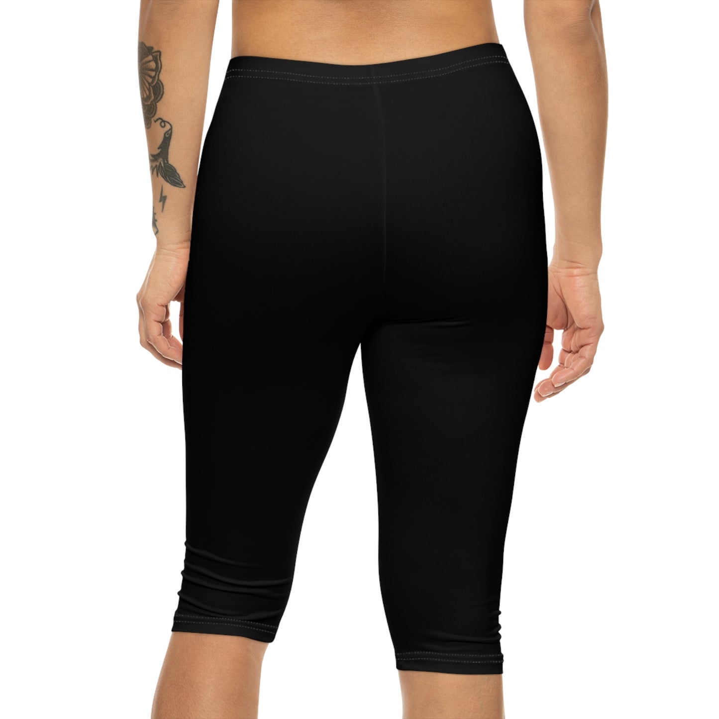 Women’s Capri Leggings (AOP)