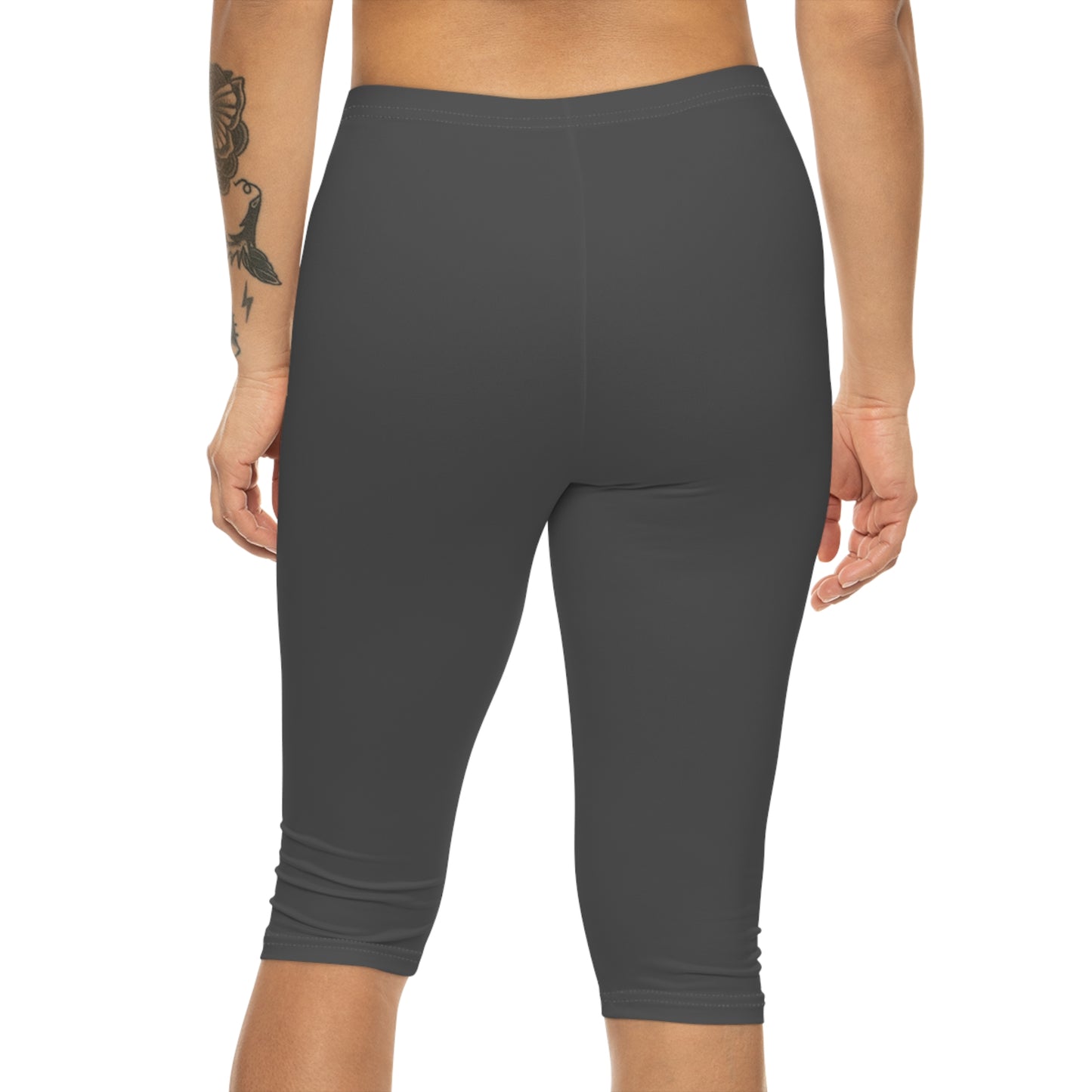 Women’s Capri Leggings (AOP)